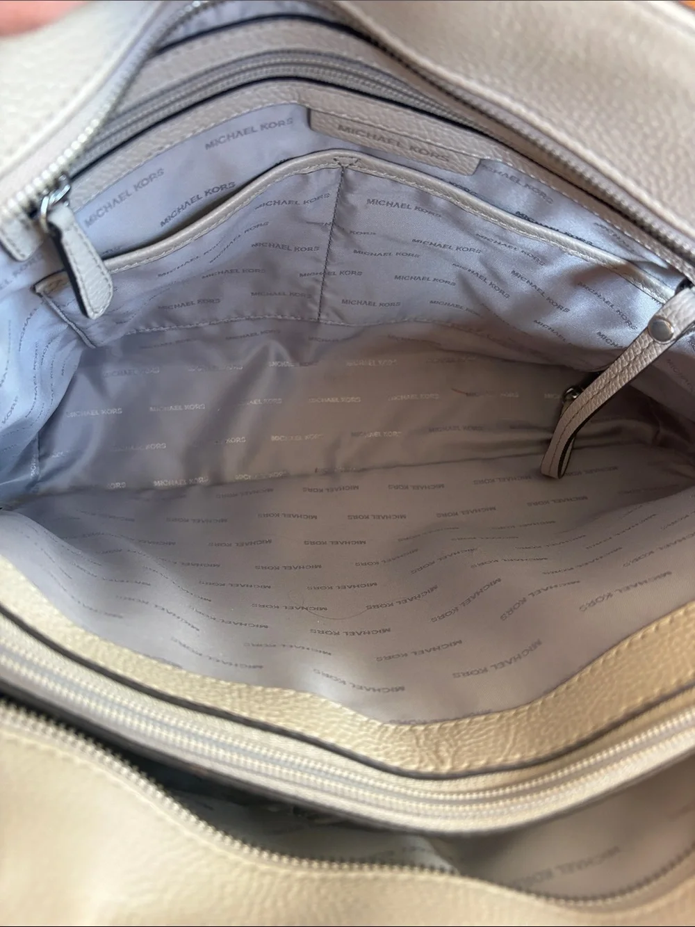 Michael Kors Jet Set Tote with Silver Chain Handle